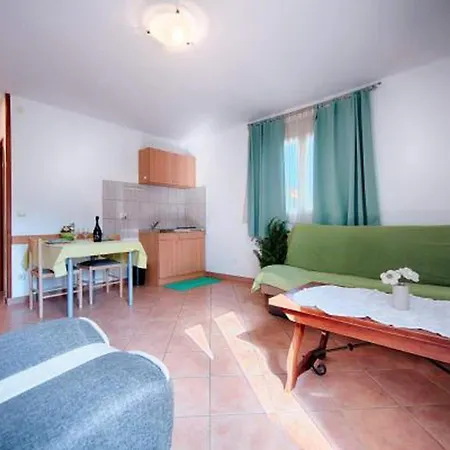 Apartments Bruna Lastovo Lastovo