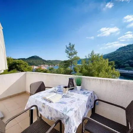 Apartments Bruna Lastovo * Lastovo